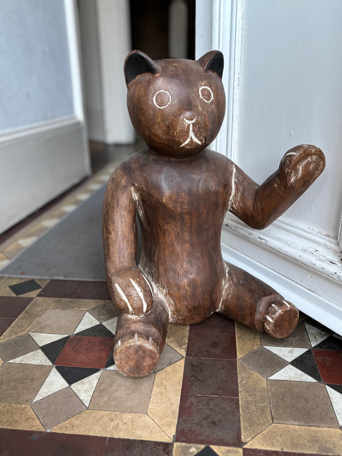 Wooden carved Bear